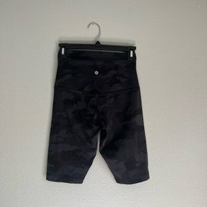 lululemon Align Super High Rise Short 10”